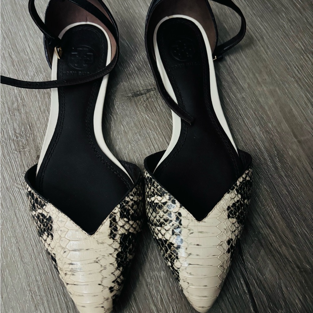 Tory Burch Black and Cream Women's Shoes